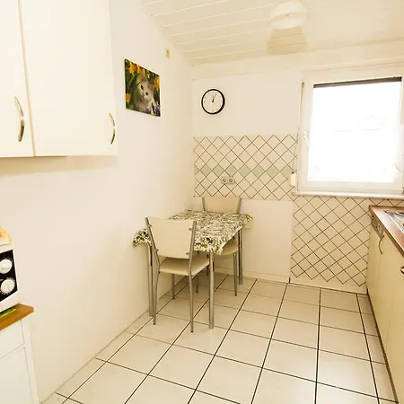 Ferienwohnung Emilia *
